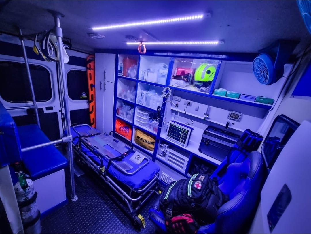 Interior de ambulancia